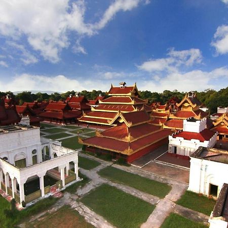 Yadanarpon Dynasty Hotel Мандалай Экстерьер фото