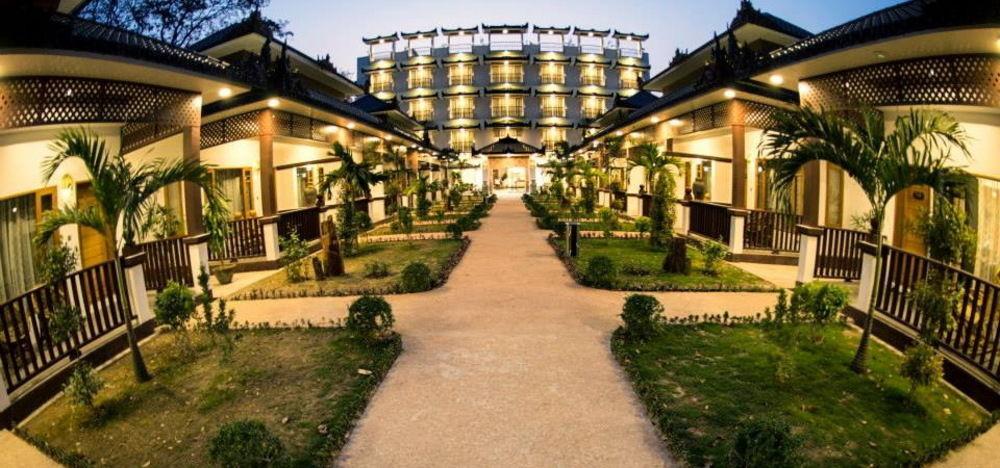 Yadanarpon Dynasty Hotel Мандалай Экстерьер фото