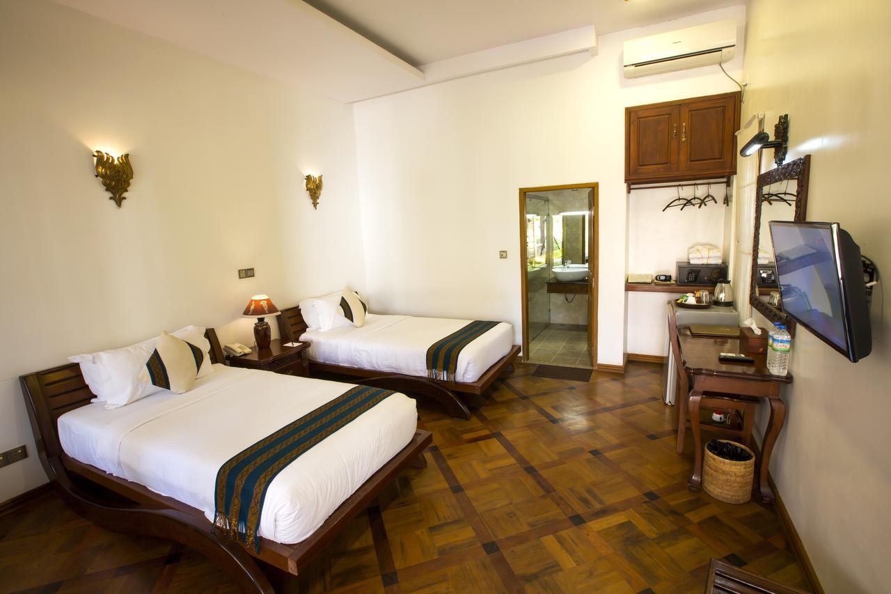 Yadanarpon Dynasty Hotel Мандалай Экстерьер фото